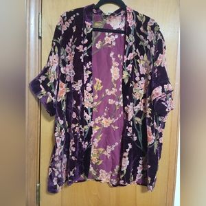 Maroon Floral Kimono